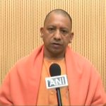 UttarPradeshNewsUpdate : शाब्बाश योगी सरकार : रोड रोमियांच्या विरोधात योगी सरकारचा मोठा निर्णय , चौका चौकात लावणार पोस्टर आणि अजून बरेच काही…