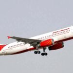 IndiaNewsUpdate : केंद्र सरकारकडून  व्हिसा वरील निर्बंध शिथील, विदेशी नागरिक आता भारतात येऊ शकतात , पर्यटनावरील बंदी मात्र कायम