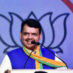PoliticaOfMaharashtra : बिहारच्या रणभूमीवरून देवेंद्र फडणवीस यांनी मुख्यमंत्री उद्धव ठाकरे यांच्यावर डागली तोफ