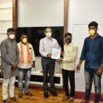 MarathaReservationUpdate : मराठा आरक्षणासाठी लॉन्ग मार्च घेऊन गेलेल्या तरुणांना मुख्यमंत्र्यांनी दिले हे आश्वासन