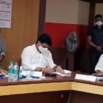 MaharashtraNewsUpdate : शरद पवार यांच्या उपस्थितीत  ऊस तोडणी कामगार, मुकादम आणि वाहतुकीच्या दराचा प्रश्न  निकालात