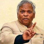 IndiaNewsUpdate : काळे झेंडे दाखविल्यामुळे संतप्त केंद्रीय मंत्र्यांनी आंदोलक शेतकऱ्यांवर घेतले “असे” तोंडसुख