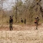 IndiaNewsUpdate : विजापूर-सुकमा जिल्ह्याच्या सीमेवर १२ कट्टर नक्षलवाद्यांचा खातमा….