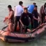 तलावात बोट उलटली ,सहलीला गेलेल्या 12 विद्यार्थ्यांसह दोन शिक्षकांचा मृत्यू , ८ जणांना वाचवण्यात यश …
