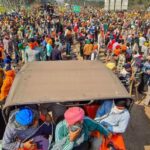 शेतकरी आणि पोलिसांमध्ये झटापट ५८ शेतकरी, १२ पोलीस जखमी