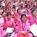 ASHA workers protest : शासन निर्णय जारी होत नाही, तोपर्यंत आझाद मैदान सोडणार नाही