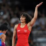 Vinesh Phogat CAS hearing Updates :  CAS  च्या अंतिम निकालाची उद्या अपेक्षा , विनेशला  रौप्य पदक मिळण्याची शक्यता….